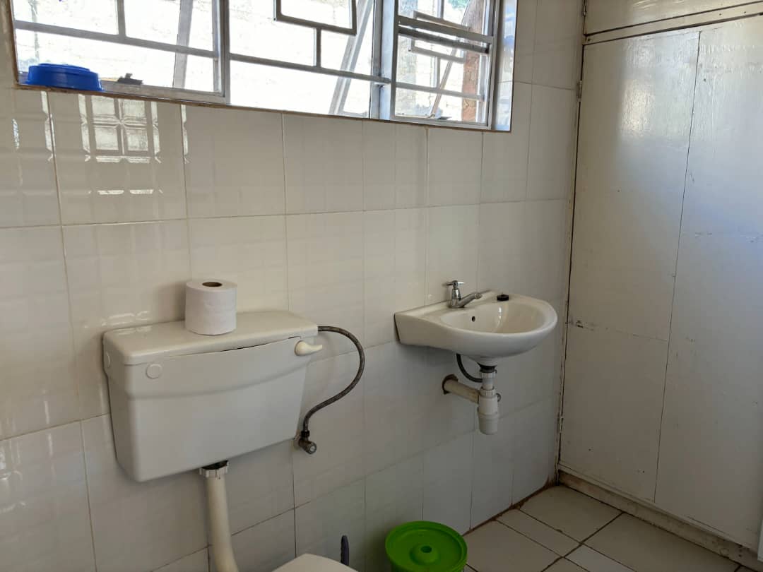 Guest bathroom at Mama's B&B in Salima, Malawi